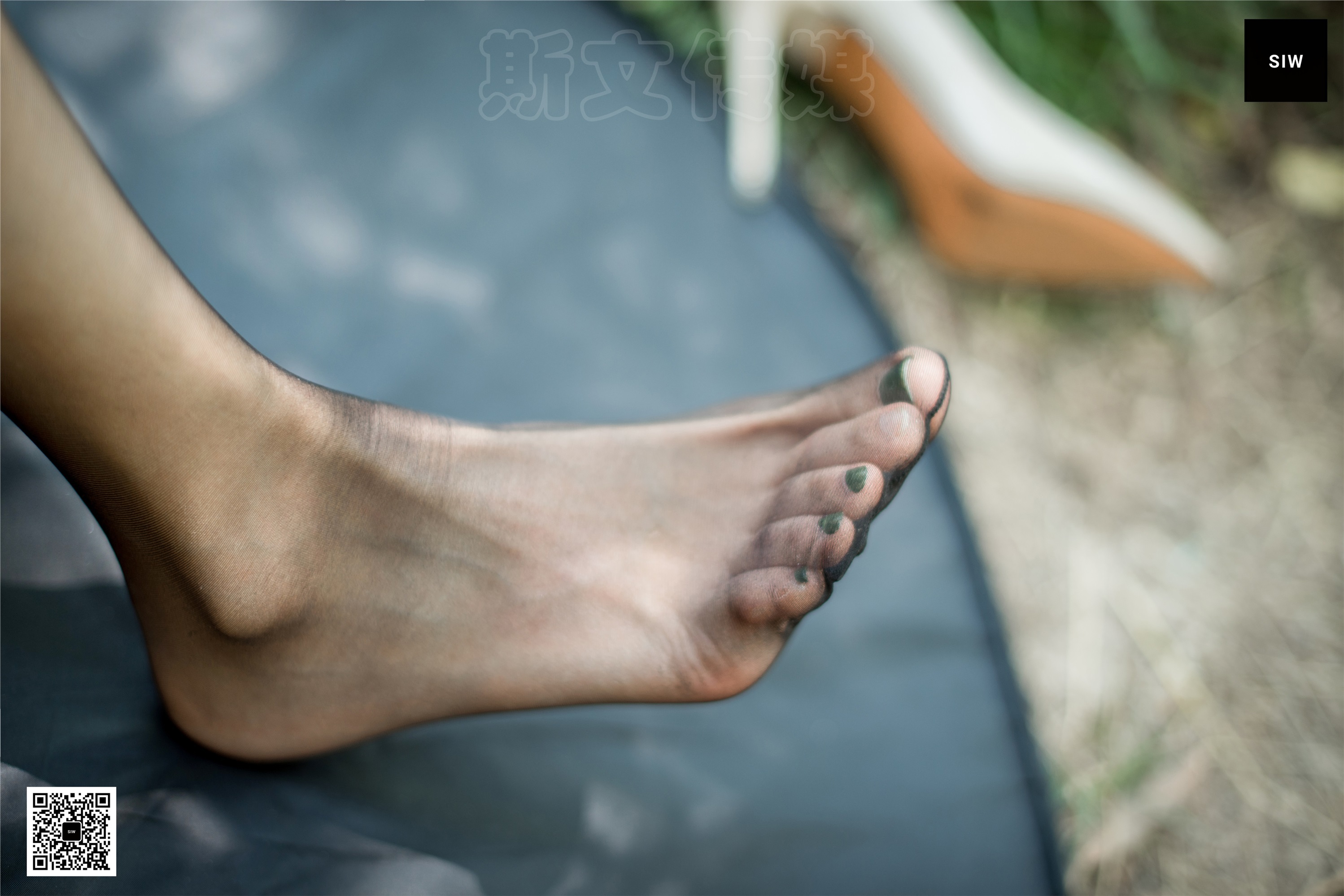 SIW斯文传媒 VOL.007 静湖垂柳-蓉儿